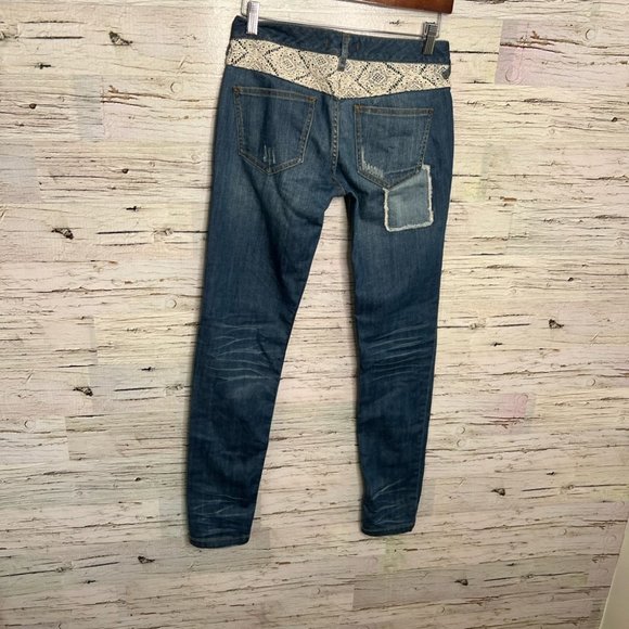Free People Haynes Patchwork Crochet Jeans size 26 dark wash boho unique lace - Picture 8 of 8